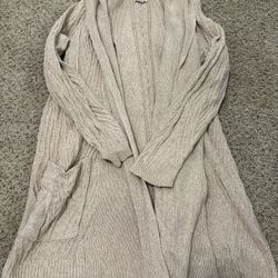 {ST. JOHN’S BAY} Cream Cable Knit Cardigan