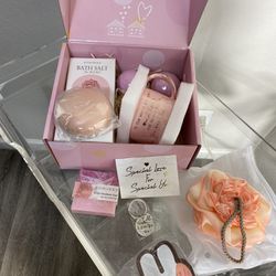 Mother’s Day Spa Gift  rose scent