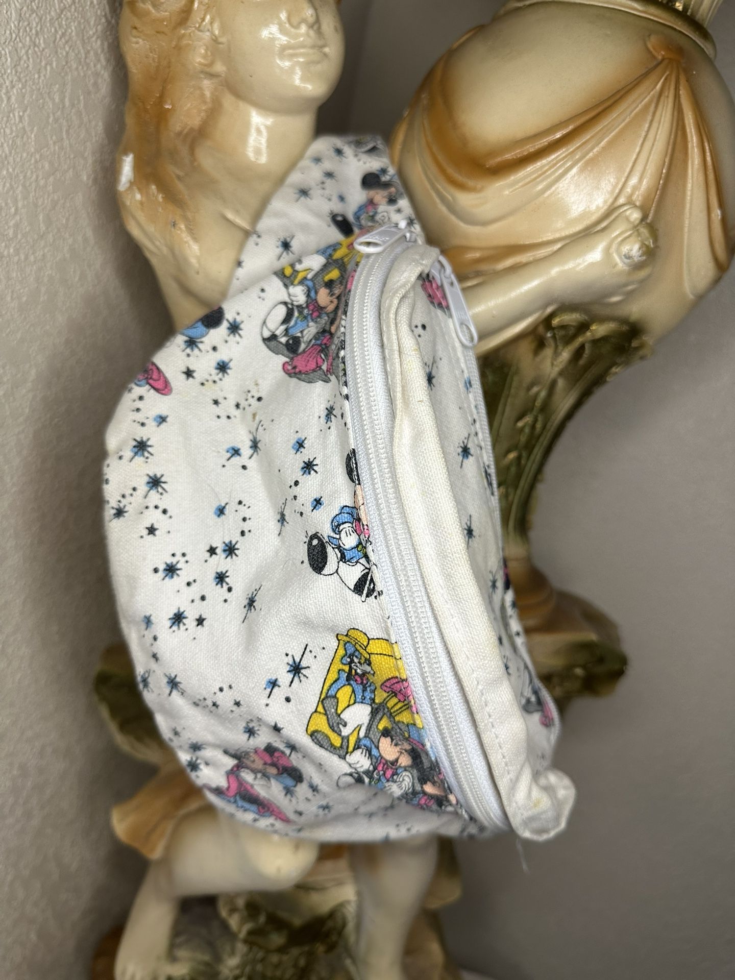 Vintage Disney Fanny Pack White Mickey And Minnie Go To Club Daisy Waist bag
