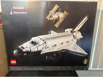 Lego 10283 nasa space shuttle discovery