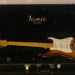 2022 USA Handmade ICONIC Vintage Modern Solana Stratocaster Guitar