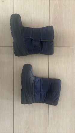 Snow Boots 