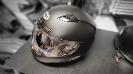 Bell Qualifier DLX Mips Helmet