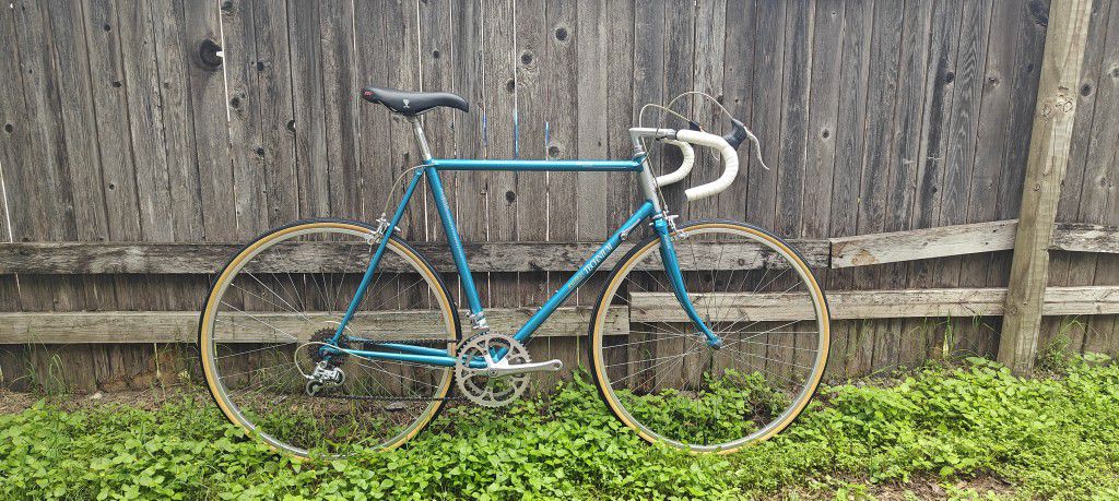 1987 Raleigh Technium 440 Road Bike