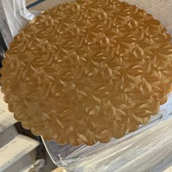 100pcs 12 Inch Gold Cake Board Rounds Cake Cardboard Disposable Coated Base Boards Cardboard Circles Plate Scalloped Base for Valentine's Day Decorati