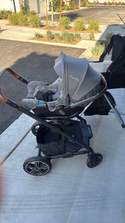 Nuna Stroller Including Bassinet