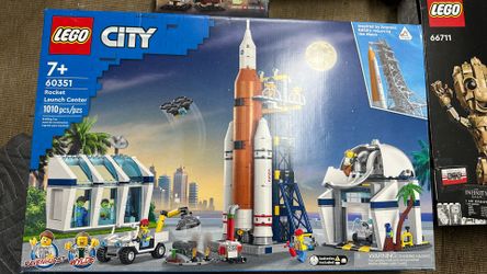 60351 LEGO City Space Rocket Launch Center