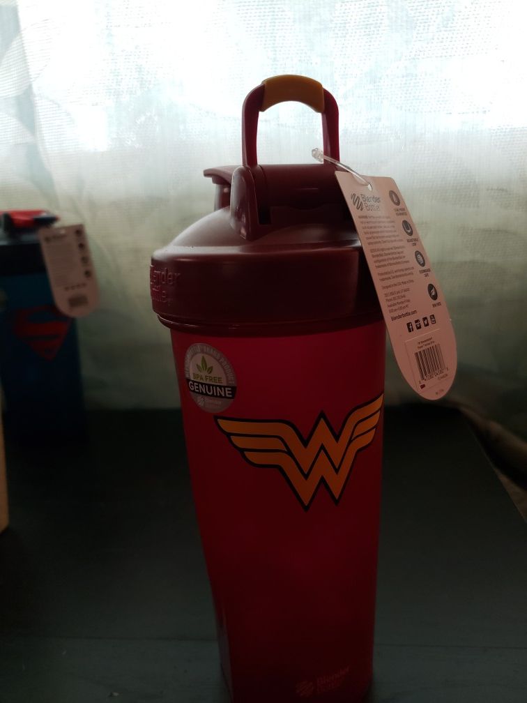 Wonder Woman blender bottle