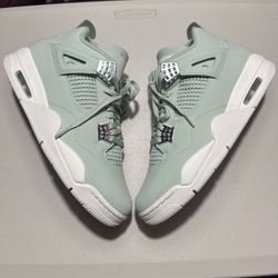 Air Jordan 4 Retro Abundance