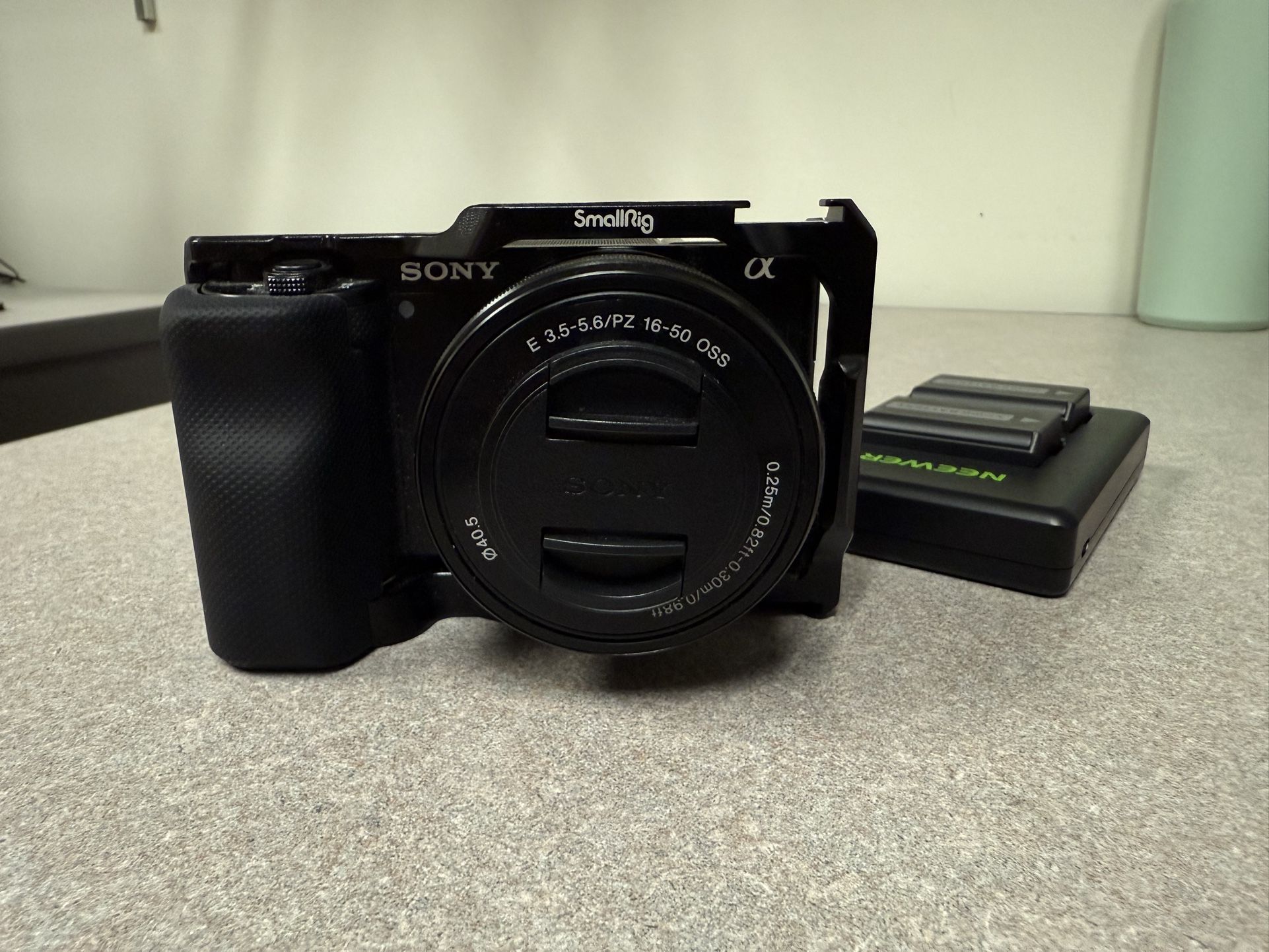 SONY ZV-E10 With Kit Lens