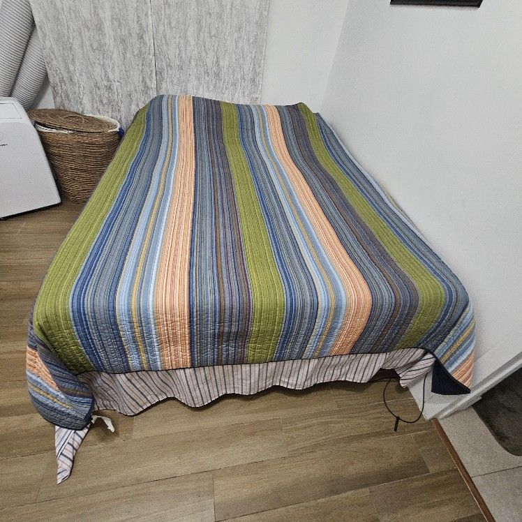 TEMERPEDIC "QUEEN " BED