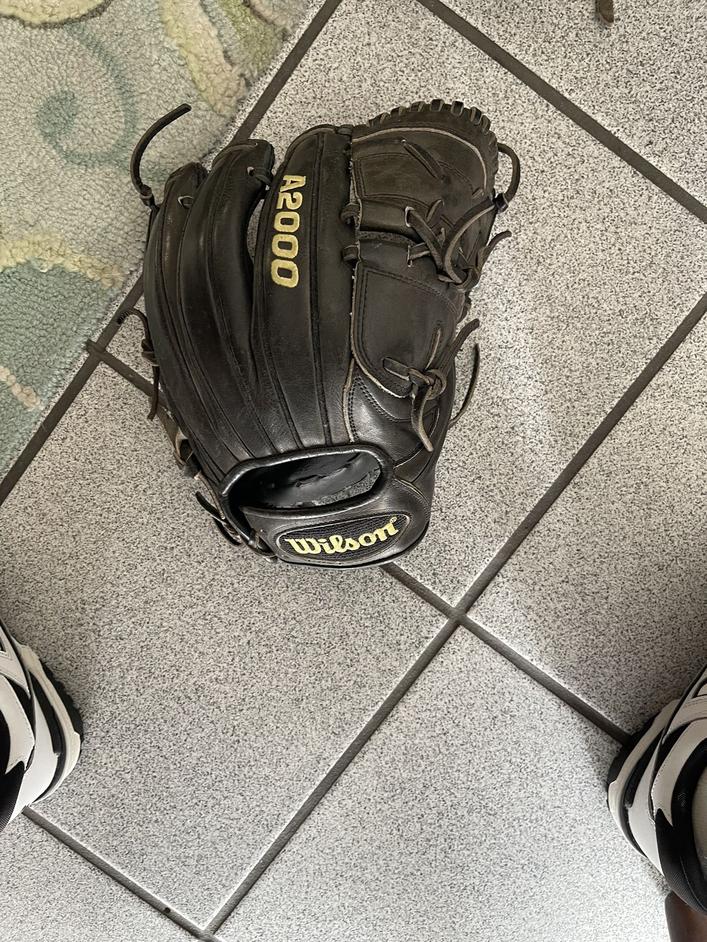 Wilson A2000 