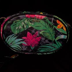 Victoria’s Secret Fanny Pack 