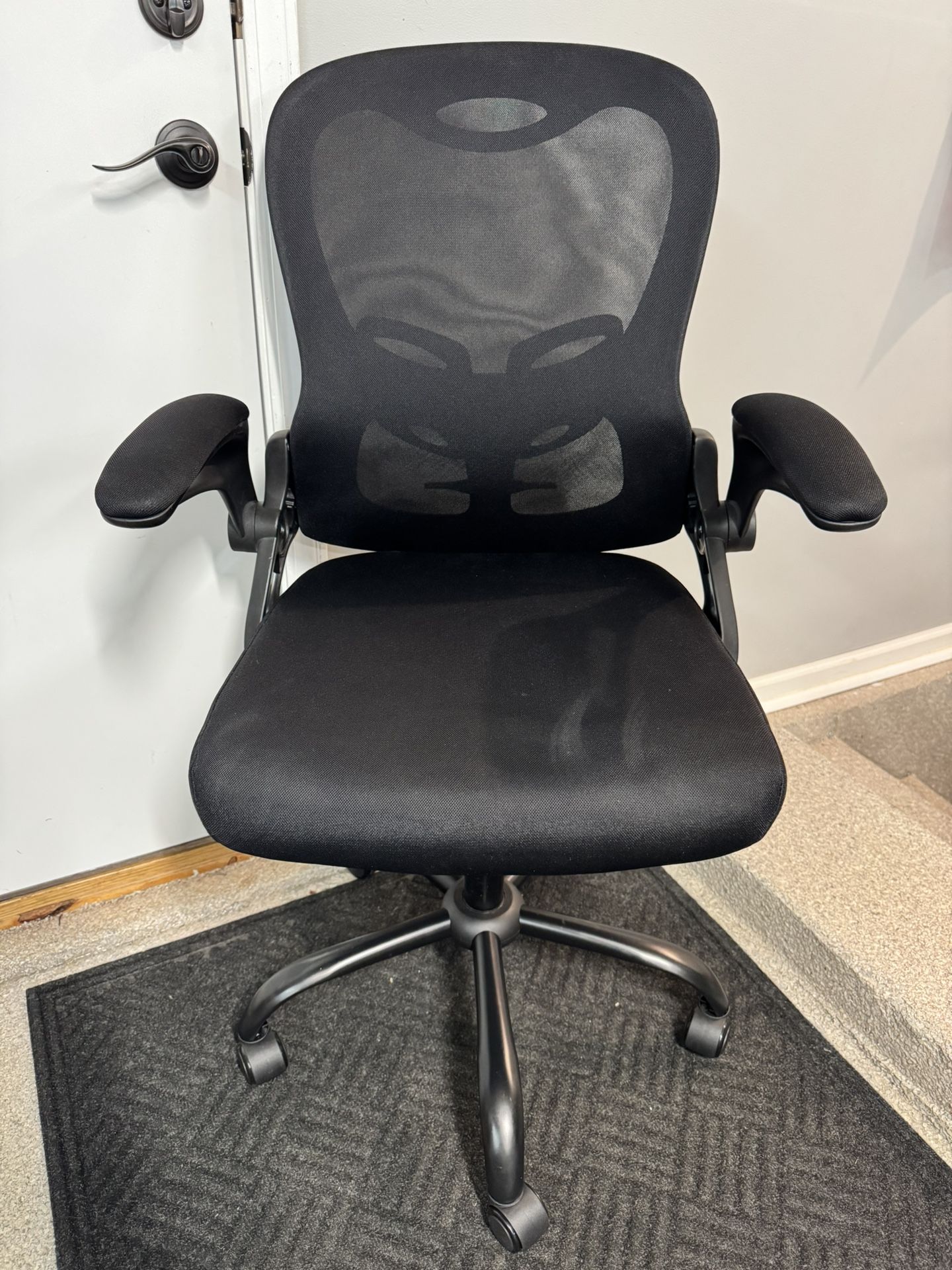 Brand New Black Mesh Back Ergonomic Office Chair w/Flip Up Armrests & Adjustable Lumbar Support