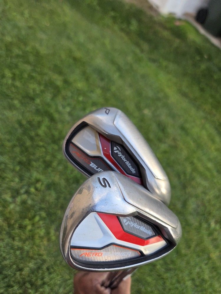 Taylormade Aero Burner  Pitching Wedge & Sand Wedge Golf Club Set, RH