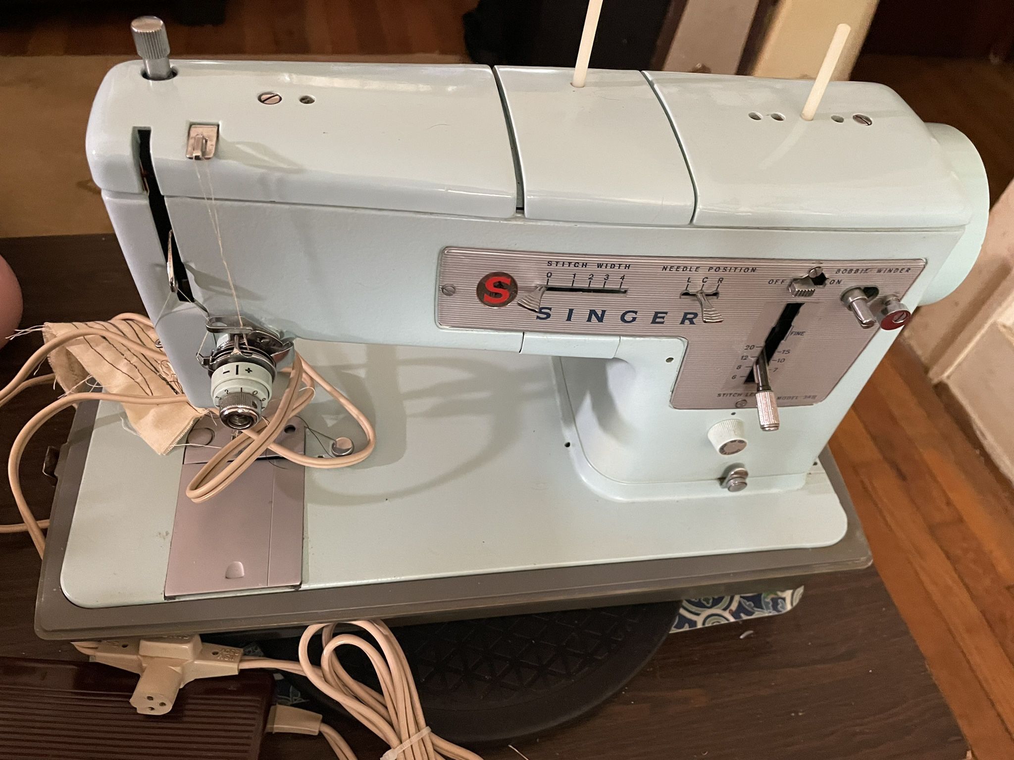 Singer 338 Sewing Machine