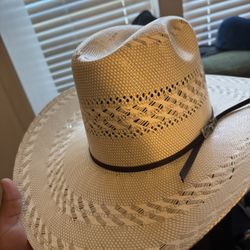 Straw Hat 