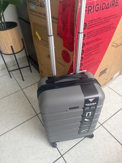 Travelers Club Harper 20-Inch Rolling Carry-On