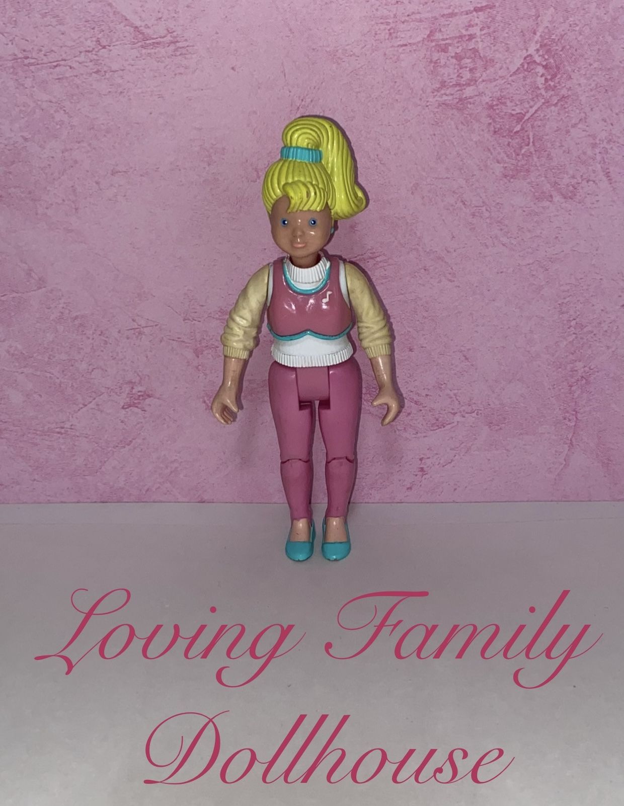 Vintage Fisher Price Loving Family Dream Dollhouse Pink Babysitter Teen Girl Doll Figure