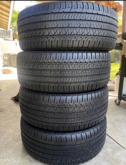 285/40/20 goodyear