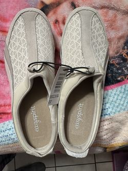 Easy Spirit Slip On