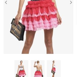 ✨ Mua Mua Layered Tulle Mini Skirt – LIKE NEW – Size XS/S 