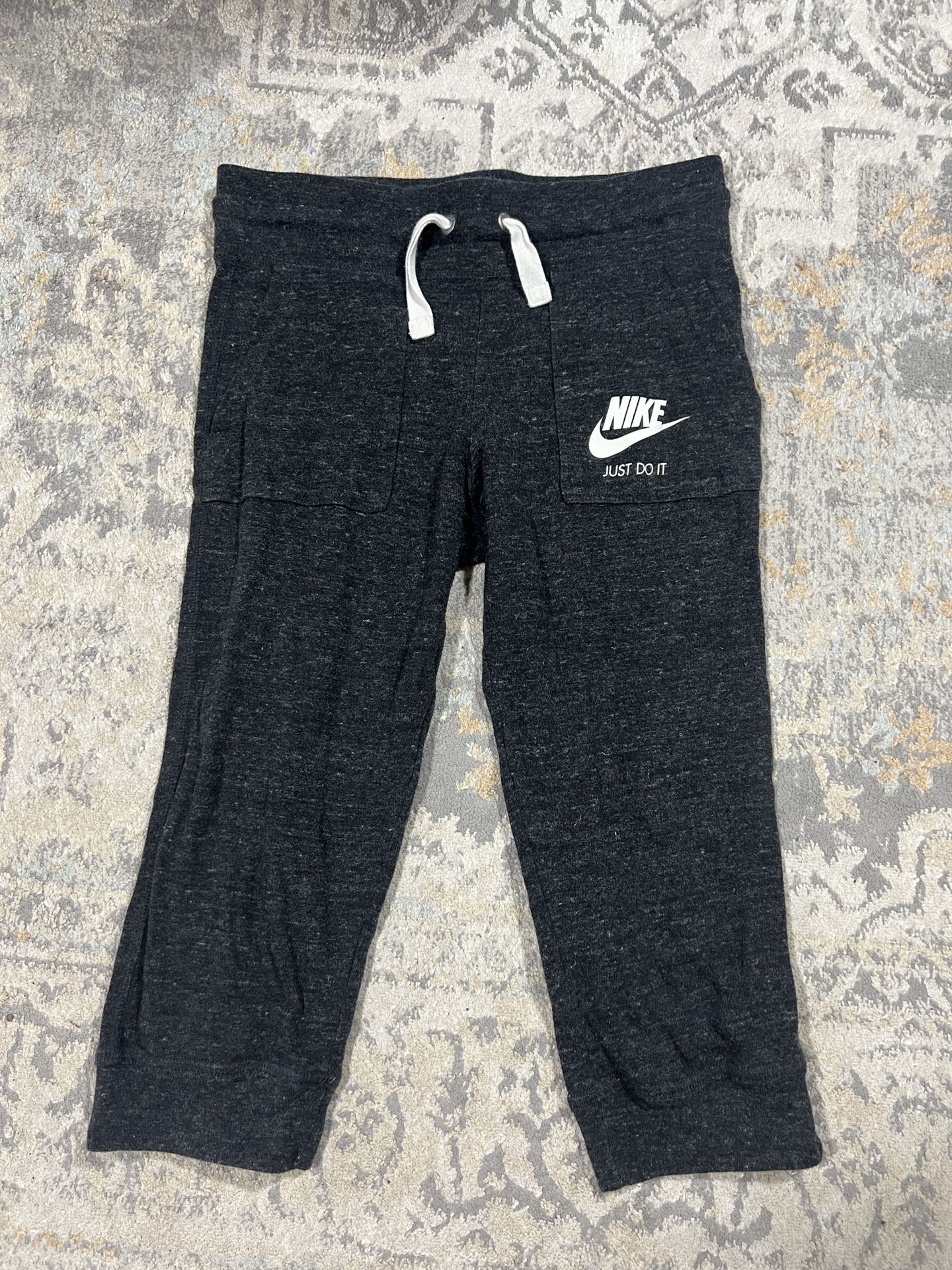 Nike Girls Gray Elastic Waist Drawstring Slash Pockets Casual Jogger Pants Sz M