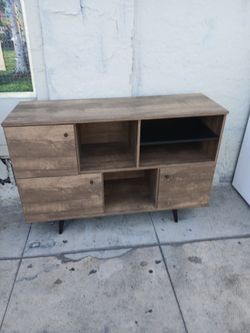 Console table