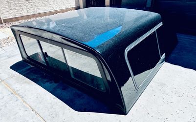 Camper shell