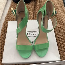 Steve Madden Heels Size 7.5