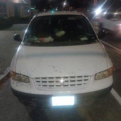 2000 Chrysler Voyager
