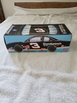 Dale Earnhardt Sr Tissue box