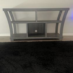 TV stand in good condition