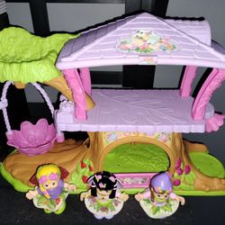 Fisher Price Little People 2009 Princess Fairy Treehouse Play Set  NOT COMPLETE