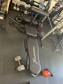 Weight bench