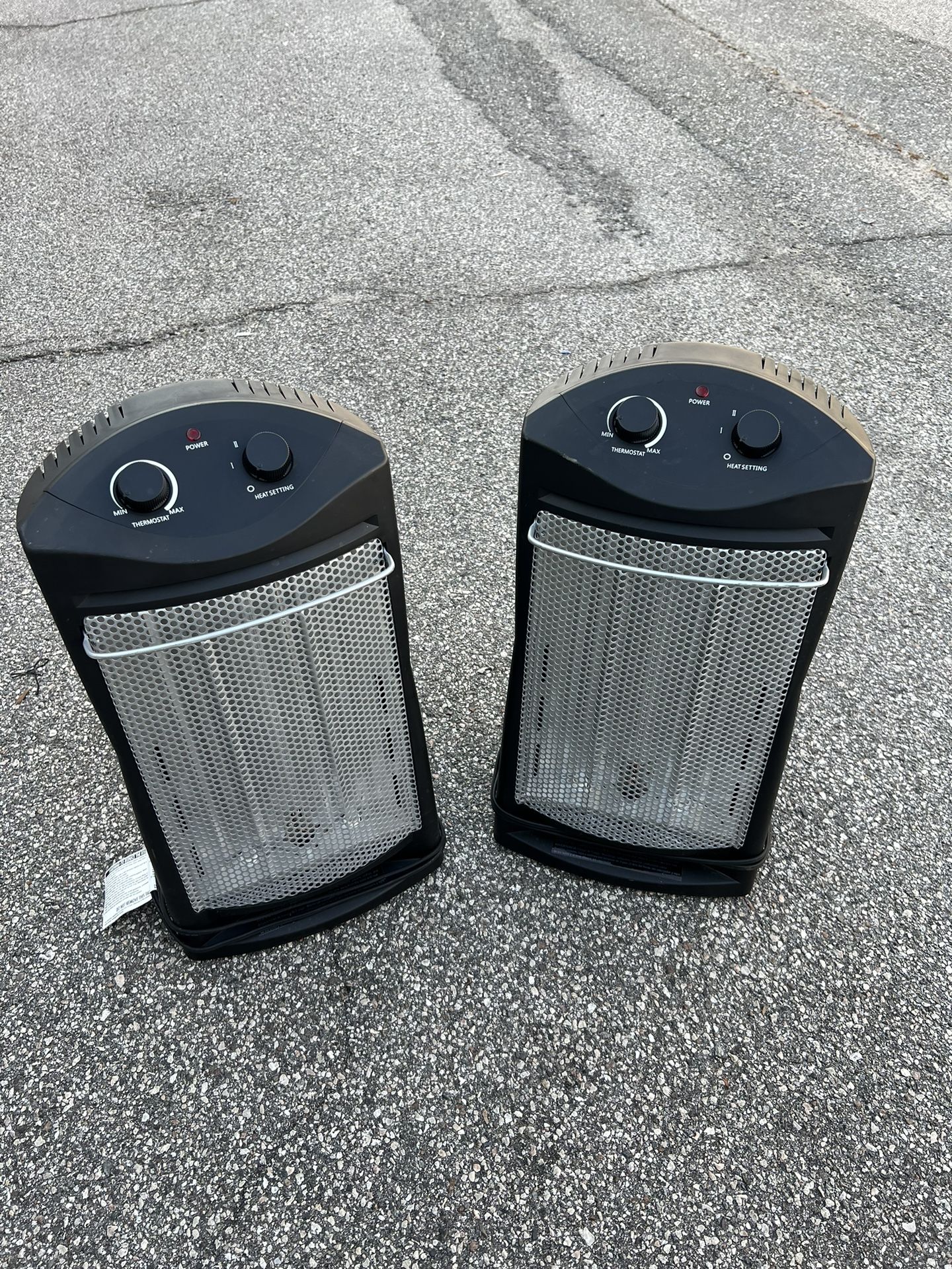 2 Mainstays Radiant Quartz Heater DF1511-AW Black For Sale