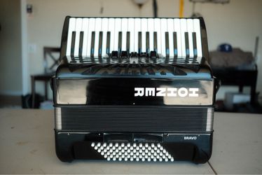Hohner Bravo Piano Accordion