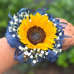 Corsage Buttoniere For Prom Homecoming Wedding 