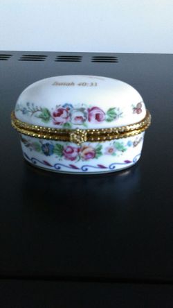 Trinket box