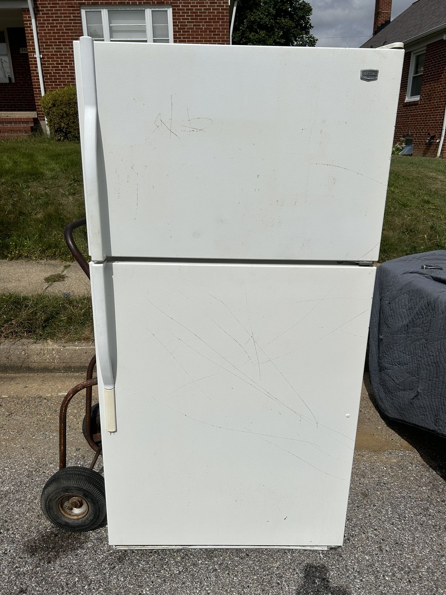 Refrigerator