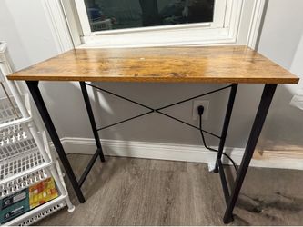 Pre-assmebled computer desk for sale!