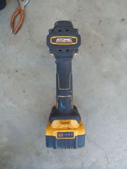 Dewalt 1/2"hammer drill