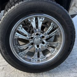 20” 4 wheels & tires 275/55R20 good year 