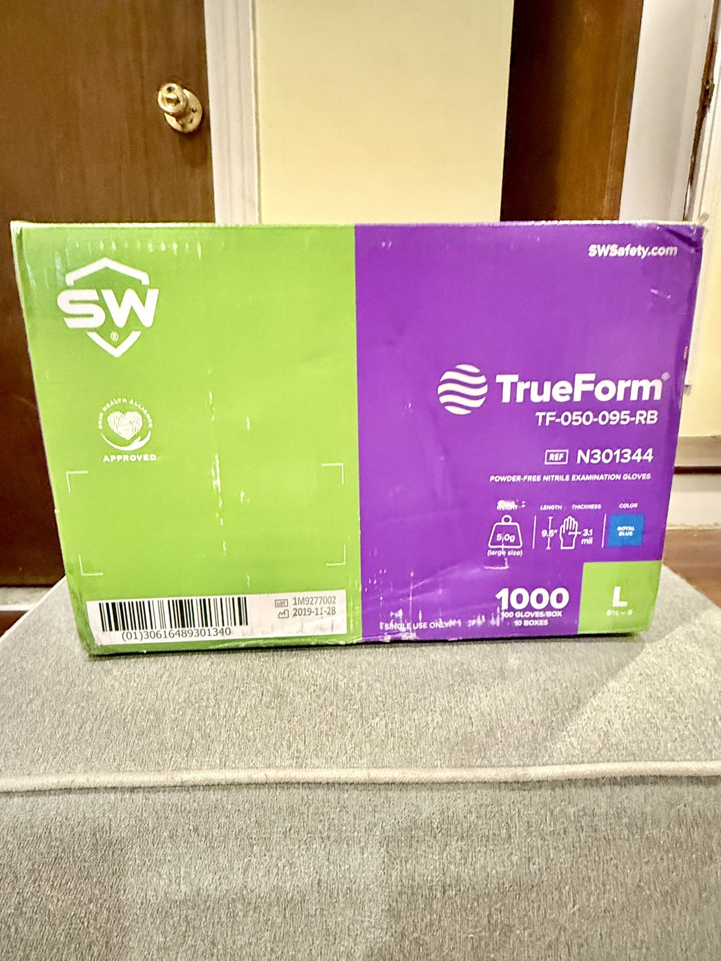 Single Use Nitrile Gloves 1000 Total 10 Boxes Of 100 Per Box