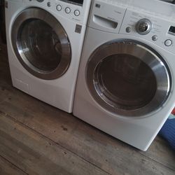 Washer dryer electric dryer