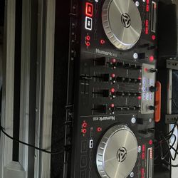 Numark NS6