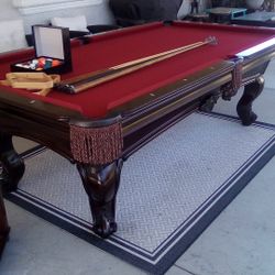 Ohlausen Pool Table