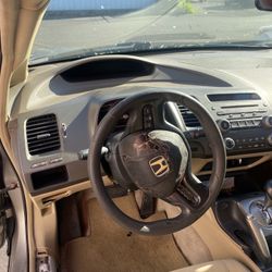 Black Honda Civic 2006