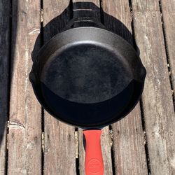 12” Lodge Cast Iron Skillet 
