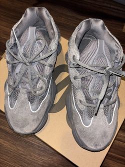 YEEZY 500